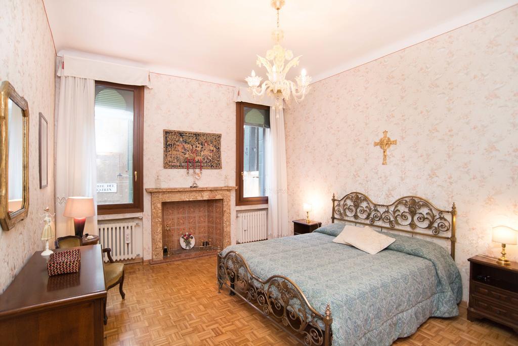 Ca Della Trifora Apartment Veneţia Exterior foto