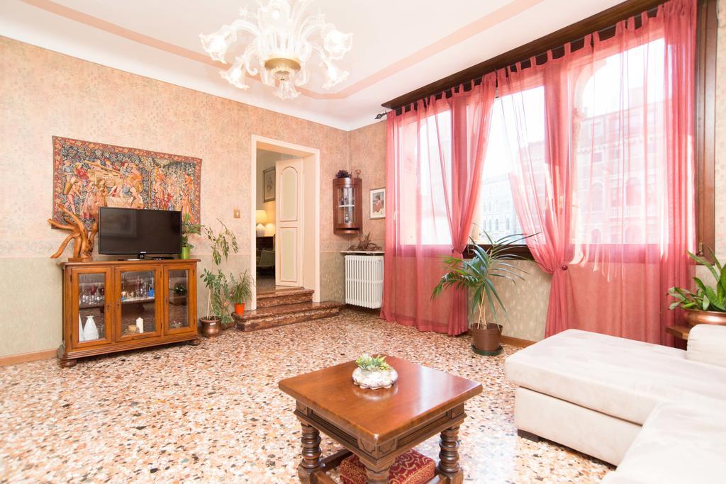 Ca Della Trifora Apartment Veneţia Exterior foto