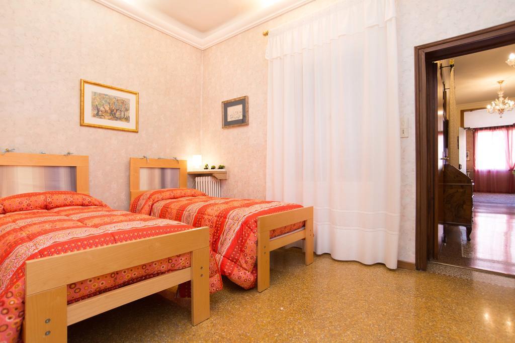 Ca Della Trifora Apartment Veneţia Exterior foto